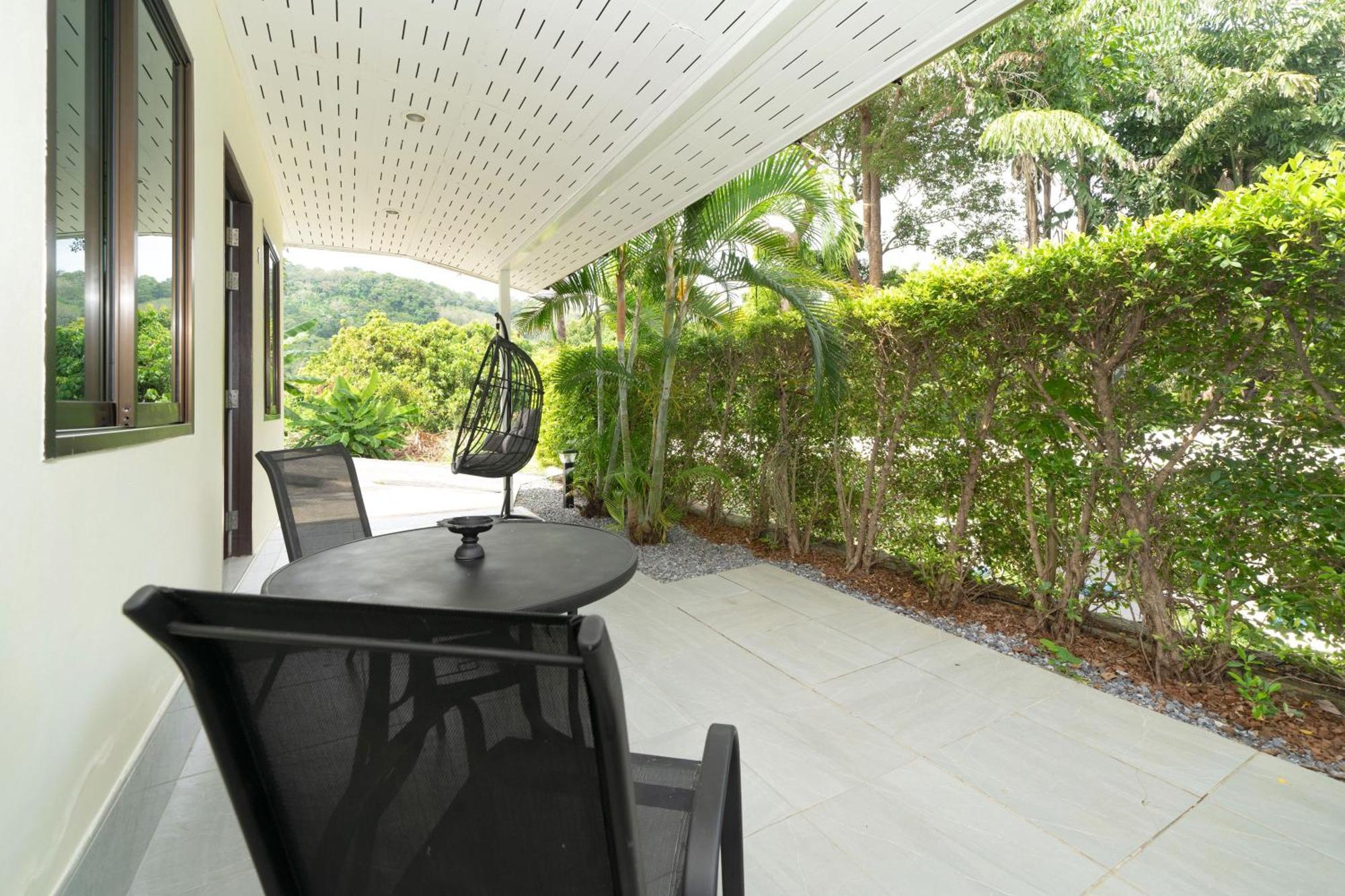 Oxavia Garden Oasis In Nai Harn - Your Private Tropical Garden With 3 Cabins And Jacuzzi Rawai Екстер'єр фото