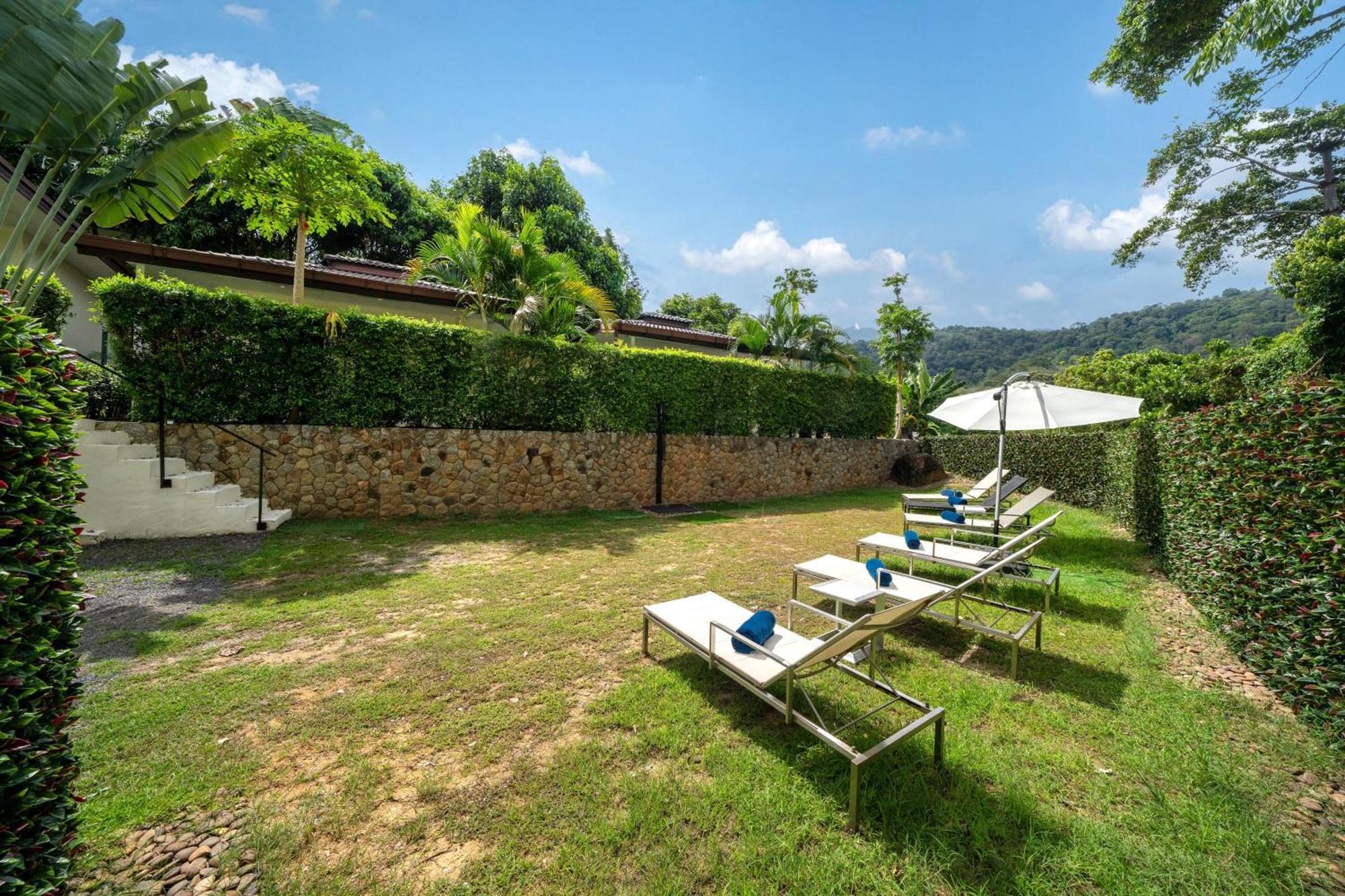 Oxavia Garden Oasis In Nai Harn - Your Private Tropical Garden With 3 Cabins And Jacuzzi Rawai Екстер'єр фото